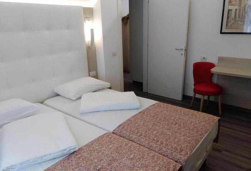 חדר משפחתי, Orchidea