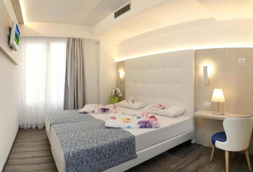 חדר משפחתי, Orchidea