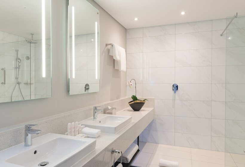Номер Superior, Pullman Cape Town City Centre