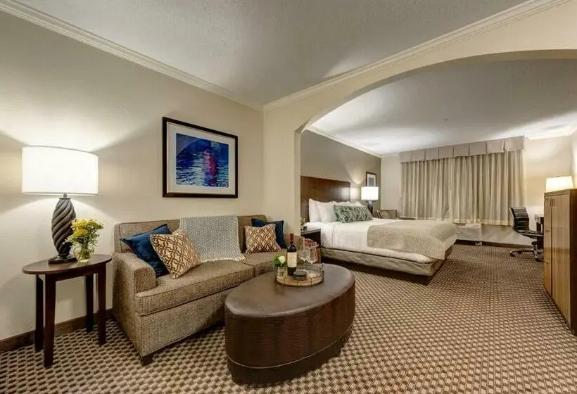 キングサイズベッドのスイートルーム, Garrison Hotel & Suites Dover Portsmouth, Ascend Hotel Collection