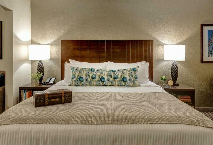 스위트 킹사이즈 침대, Garrison Hotel & Suites Dover Portsmouth, Ascend Hotel Collection