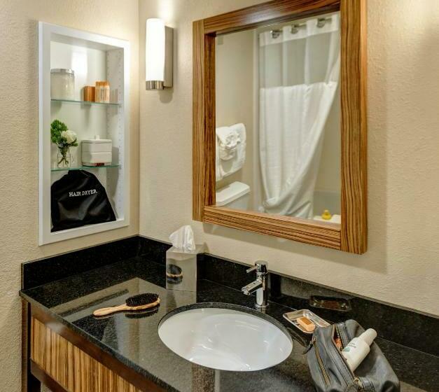 Номер Стандарт, Garrison Hotel & Suites Dover Portsmouth, Ascend Hotel Collection