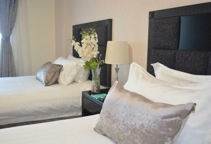 اتاق لوکس با بالکن, Tilal Almadina Hotel & Suites