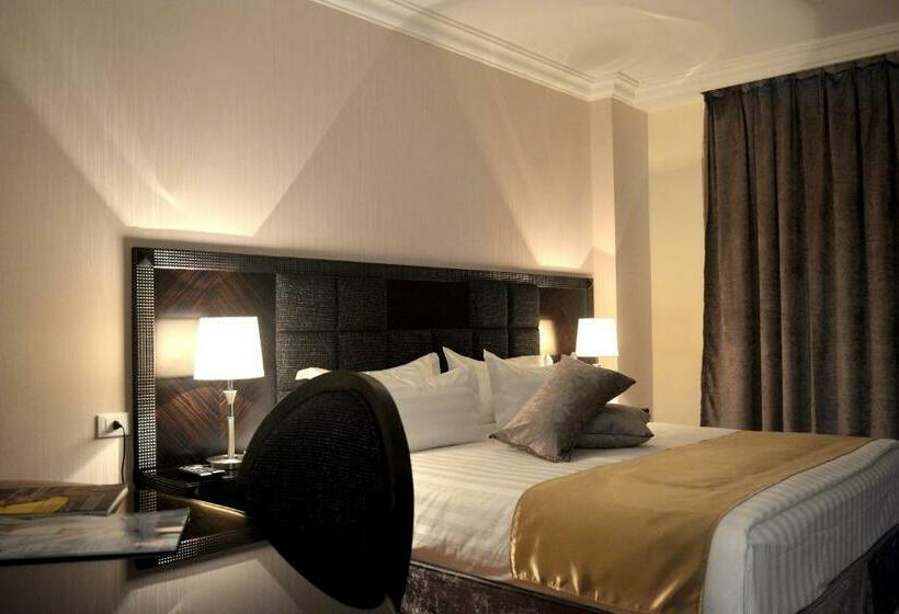 سوییت اجرایی, Tilal Almadina Hotel & Suites