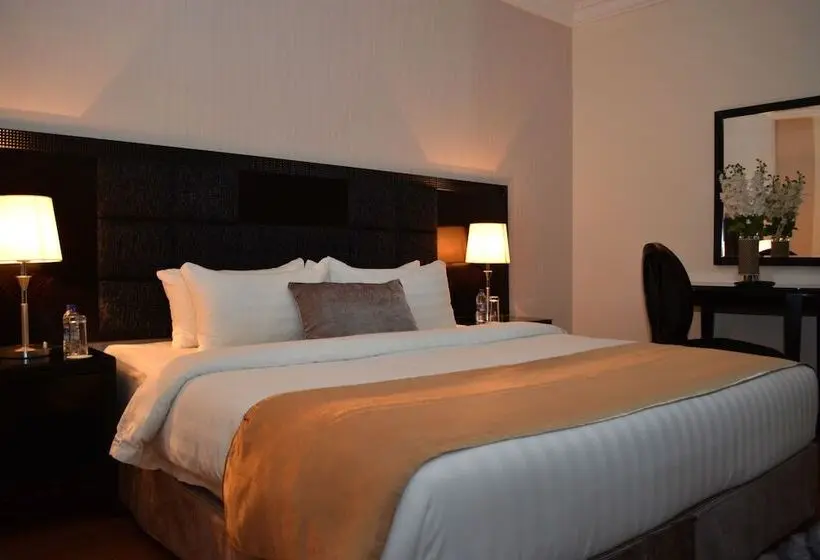 سوییت اجرایی, Tilal Almadina Hotel & Suites