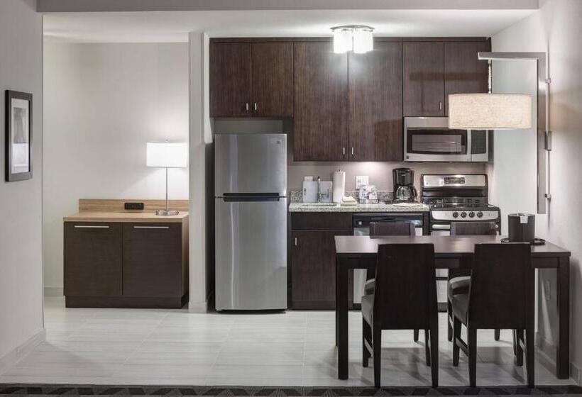 جناح, Towneplace Suites By Marriott Orlando At Seaworld