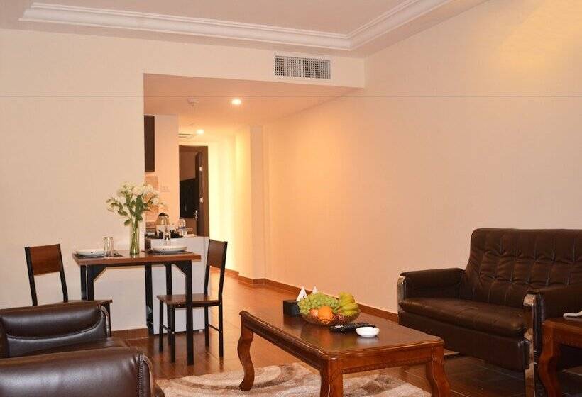 سوییت لوکس, Tilal Almadina Hotel & Suites