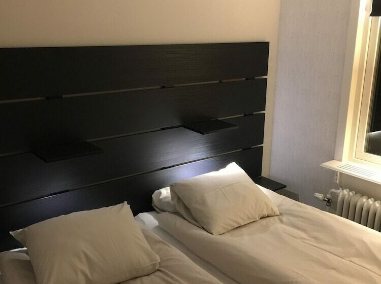 Апартаменты 1 Спальня с Балконом, Gävle Pendlarlägenhet