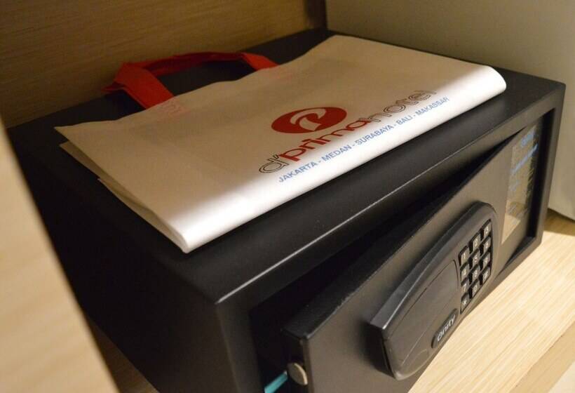 Номер Superior, D Primahotel Airport Jakarta Terminal 1a