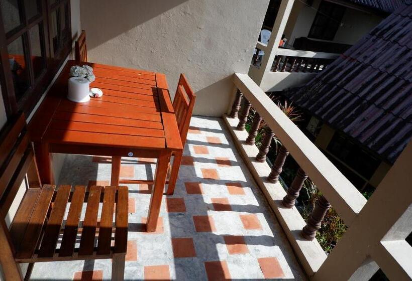 바다 전망 스탠다드 방갈로, Kata Beachwalk Hotel And Bungalows