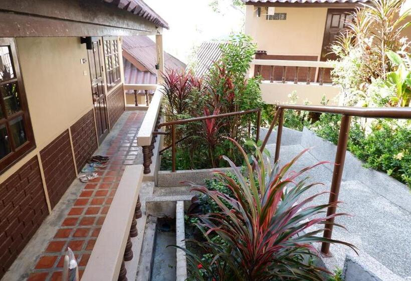 스탠다드 방갈로 정원 전망, Kata Beachwalk Hotel And Bungalows