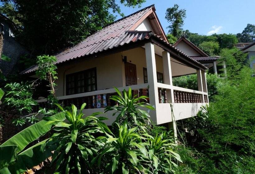 스탠다드 방갈로 정원 전망, Kata Beachwalk Hotel And Bungalows