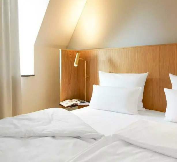 اتاق استاندارد, Melter Hotel & Apartments   A Neighborhood