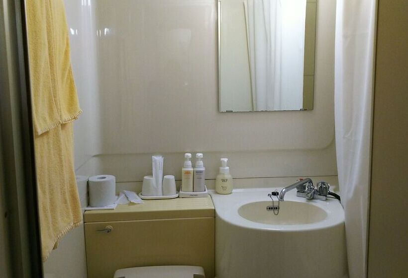 Номер Стандарт, New Central Hotel Katsuta