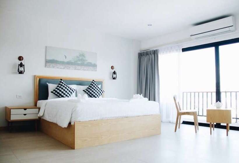 스탠다드 룸 킹사이즈 침대, Phukaning