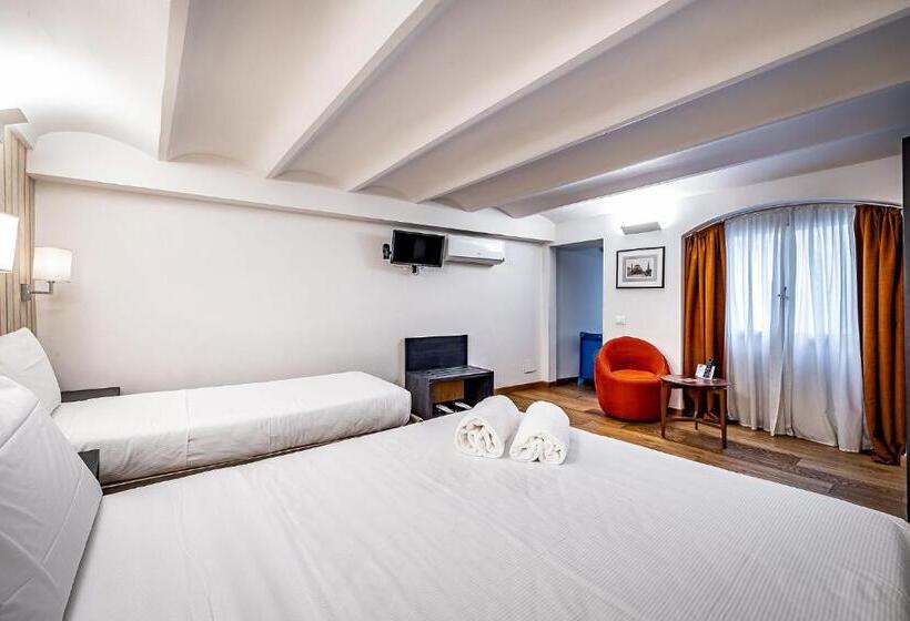 استودیوی استاندارد, Martelli 6 Suite & Apartments