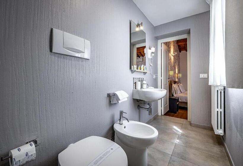 سوئیت پریمیوم, Martelli 6 Suite & Apartments