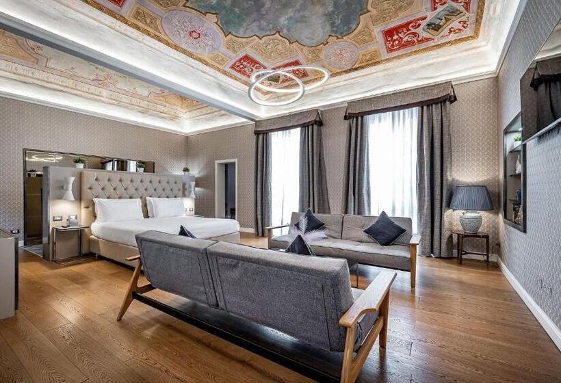 سوئیت پرزیدنت, Martelli 6 Suite & Apartments