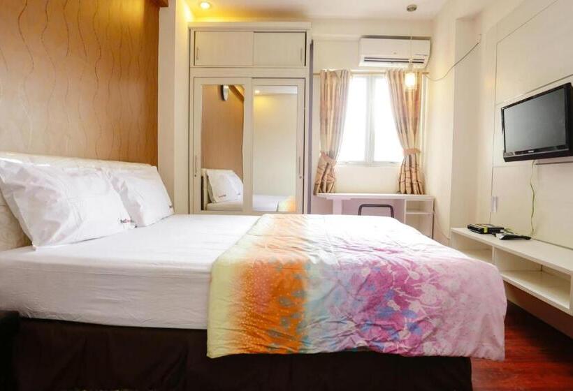 Aile Odası, Redliving Apartemen The Suites Metro   Mary Tower E