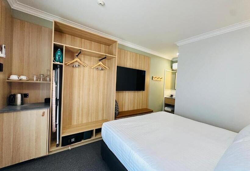 غرفة ديلوكس سرير كينج, Royal Hotel Motel