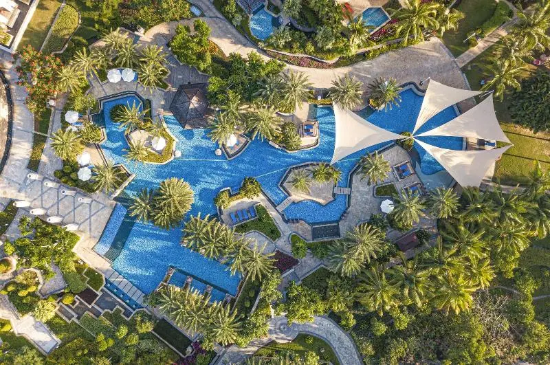 تختخواب در اتاق مشترک, Dream Lodge