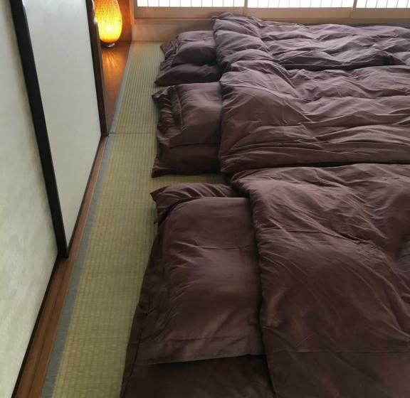 스탠다드 트리픔 룸 공동욕실, Nara Guesthouse Kamunabi