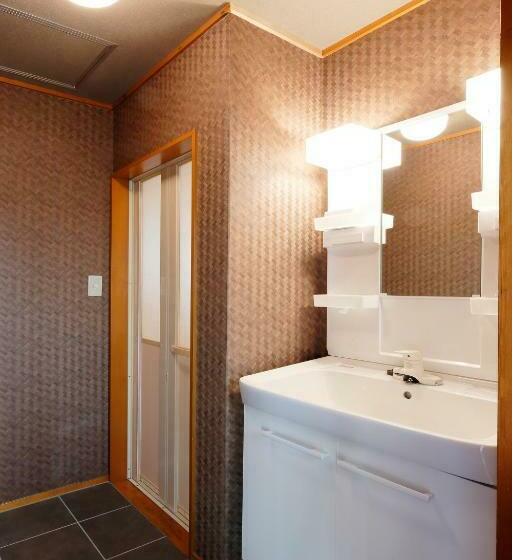 스탠다드 트리픔 룸 공동욕실, Nara Guesthouse Kamunabi