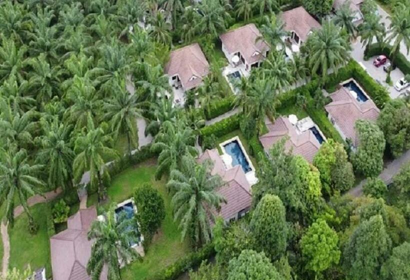 수영장이 있는 3베드룸 빌라, Alisea Pool Villa Aonang