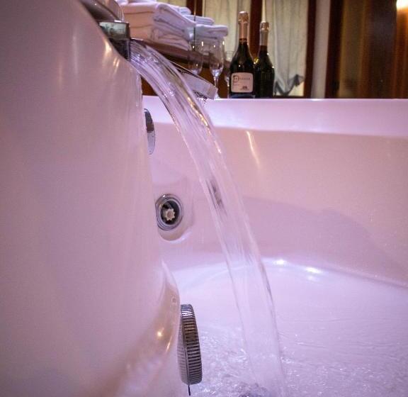 اتاق استاندارد با وان آب گرم, B&b Amalfi Coast Salerno