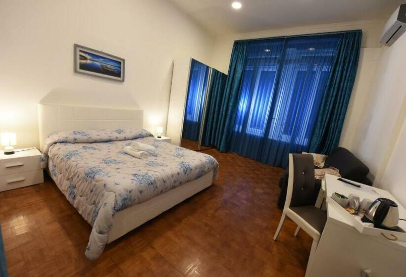 اتاق سوپریور, Maison Toledo 210