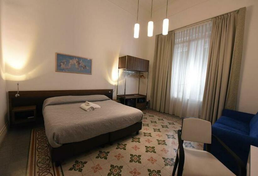 اتاق سوپریور, Maison Toledo 210