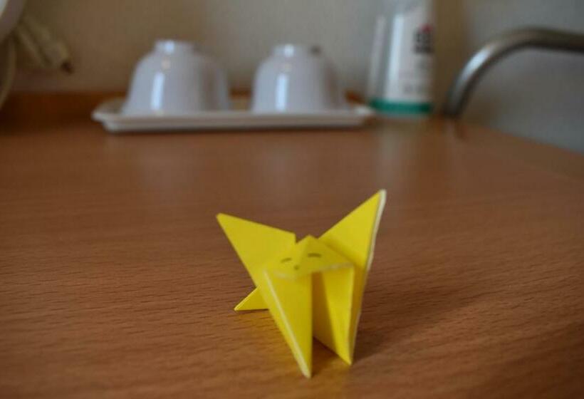 חדר בסיסי מיטה זוגית, Crown Hills Toyokawa