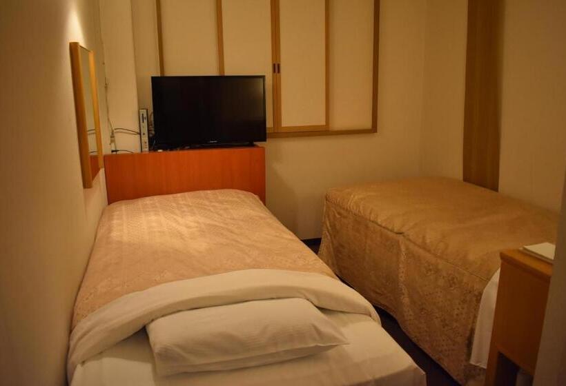 Номер Economy, Crown Hills Toyokawa