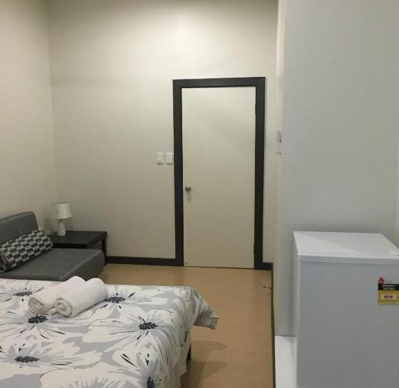 اتاق استاندارد, Talofa Inn