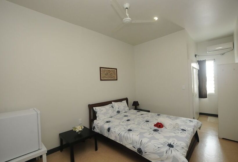 اتاق استاندارد, Talofa Inn