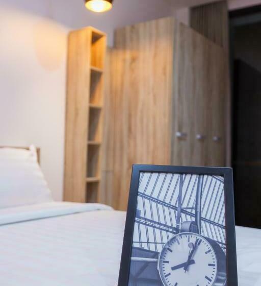 キングサイズベッドのスタンダードルーム, Thamm Residence