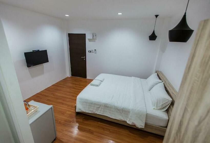 스탠다드 룸 킹사이즈 침대, Thamm Residence