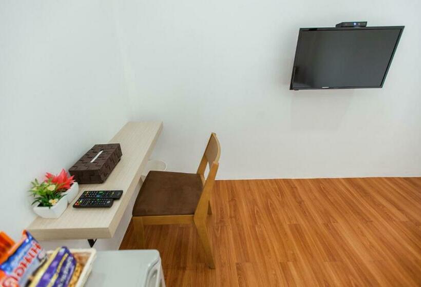 キングサイズベッドのスタンダードルーム, Thamm Residence