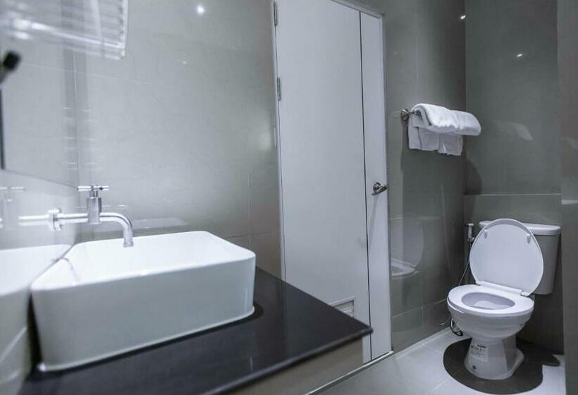 キングサイズベッドのスタンダードルーム, Thamm Residence