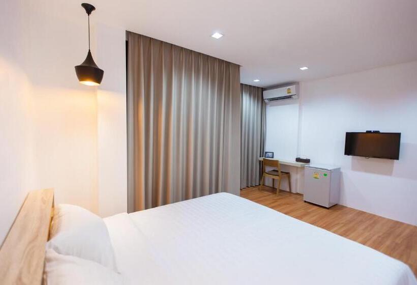스탠다드 룸 킹사이즈 침대, Thamm Residence