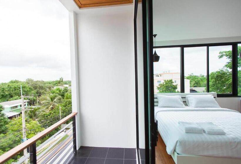 キングサイズベッドのスーペリアルーム, Thamm Residence