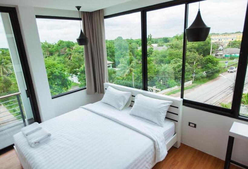 디럭스 룸 킹사이즈 침대, Thamm Residence