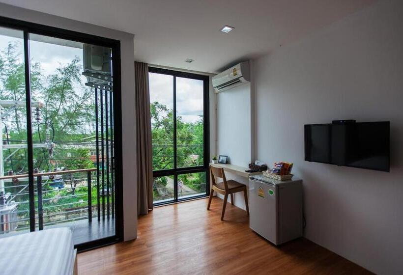 テラス付きスタンダードルーム, Thamm Residence