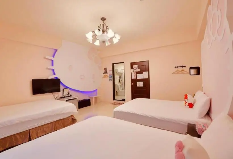 اتاق خانوادگی, Love And Peace B&b