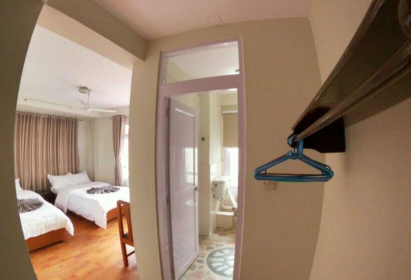 اتاق استاندارد, Om Tara Guest House Pvt Ltd