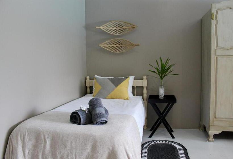 标准三人间, Igwalagwala Guest House