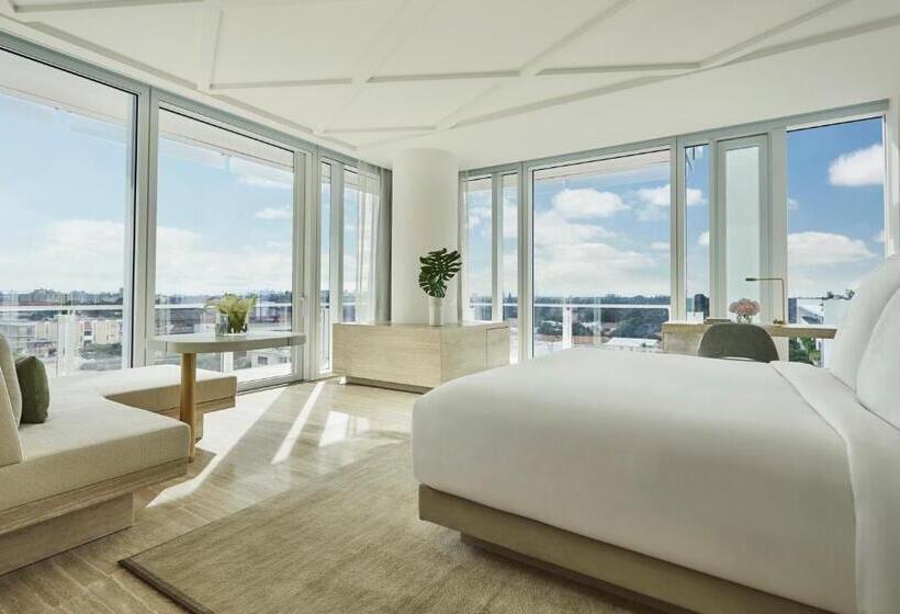 إستوديو قياسى ذو إطلالة, Four Seasons Hotel At The Surf Club