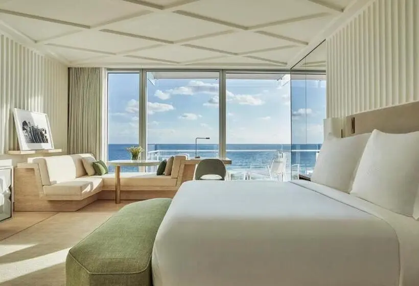 Standard-huone King-vuode, Four Seasons Hotel At The Surf Club