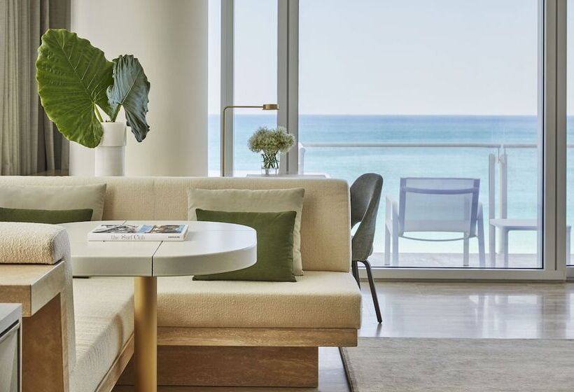 غرفه قياسيه سريرين مزدوجين, Four Seasons Hotel At The Surf Club