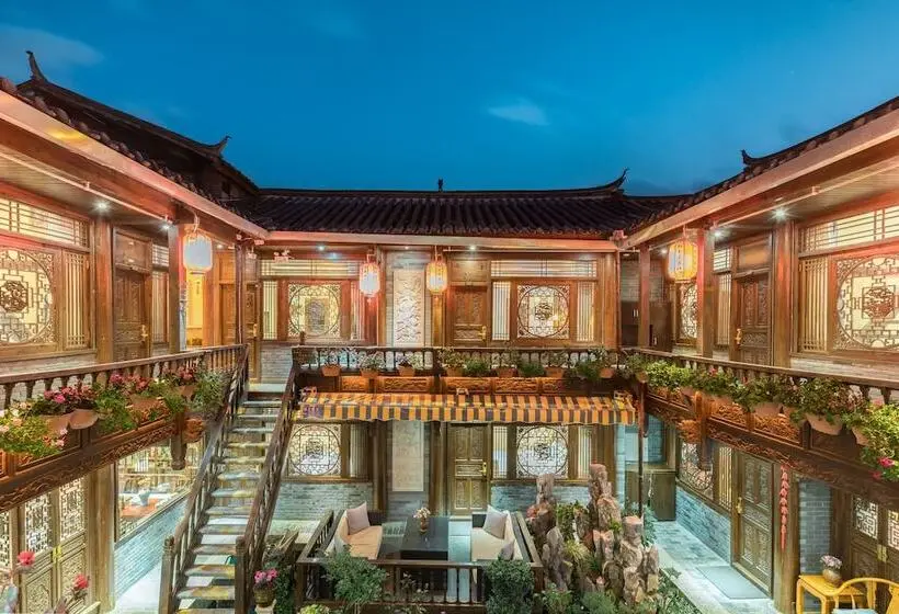 デラックススイート, He Mu Ju Inn Zhongyi Branch